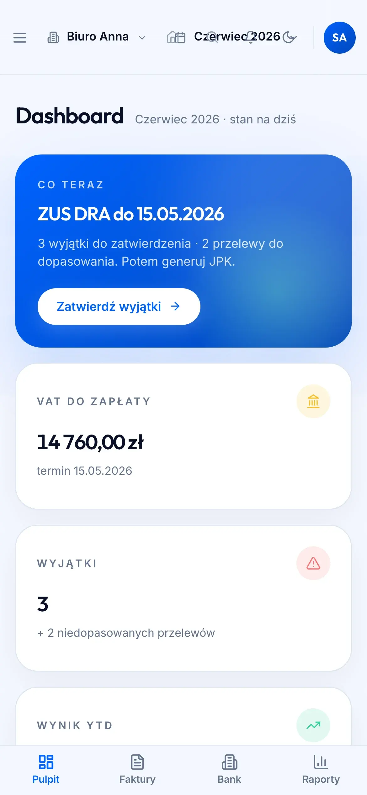 Aplikacja saldomat na telefonie — panel zarządzania z KPI, przepływami i asystentem